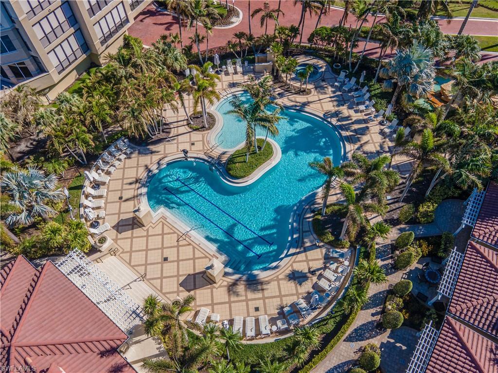 TRIESTE AT BAY COLONY - Residential