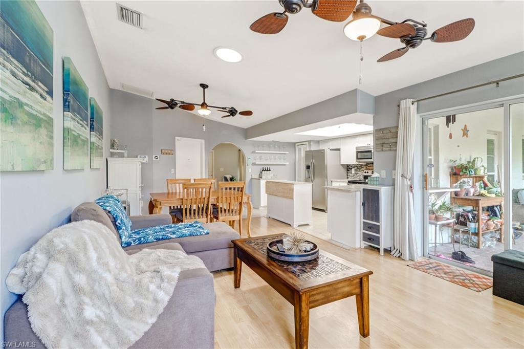 CALOOSA TRACE - Residential