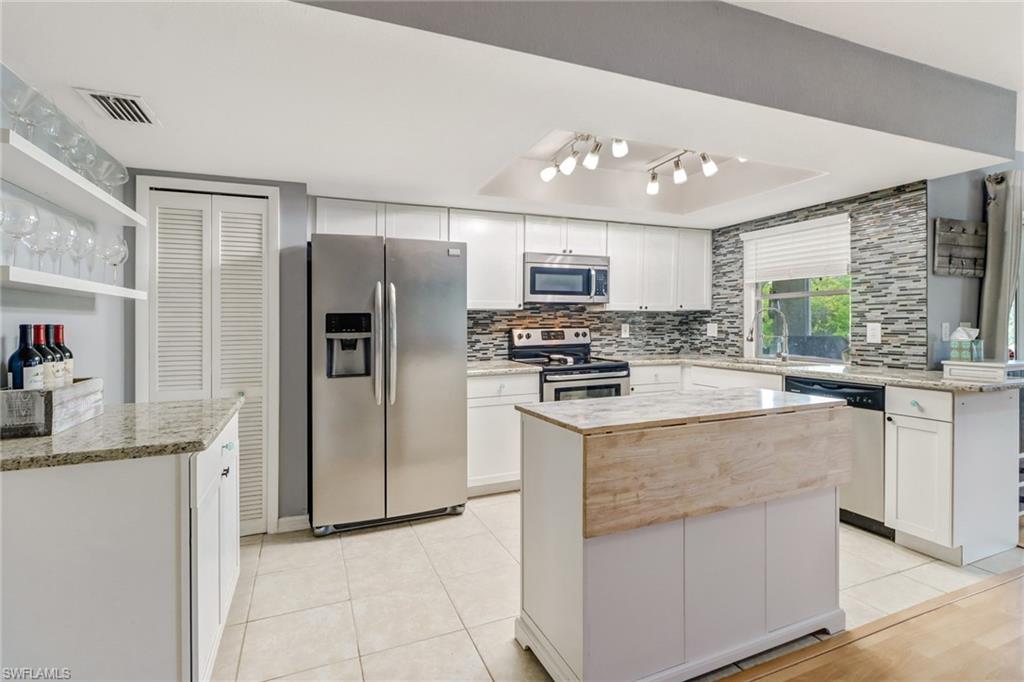 CALOOSA TRACE - Residential