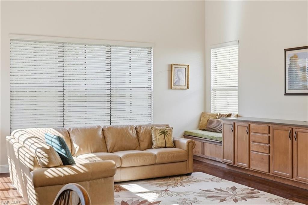 MAPLE RIDGE - Residential