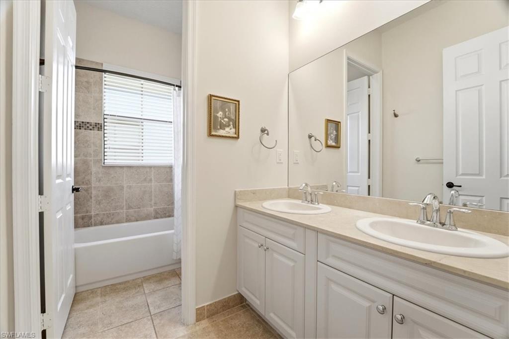 MAPLE RIDGE - Residential