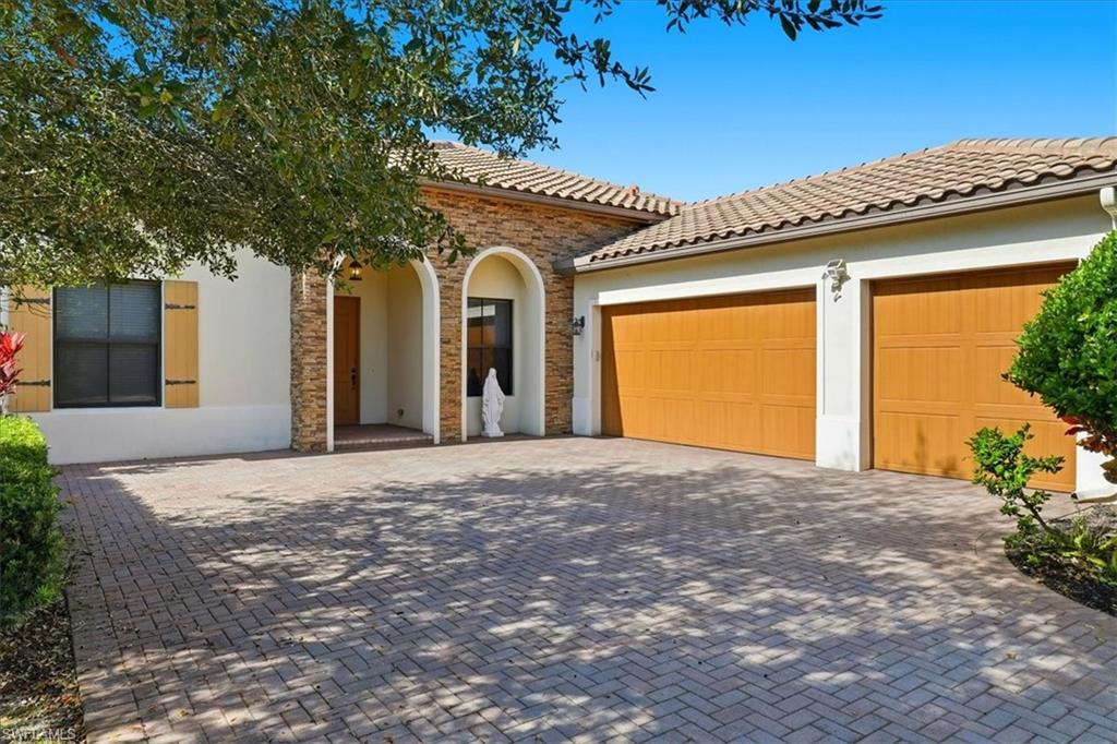 MAPLE RIDGE - Residential