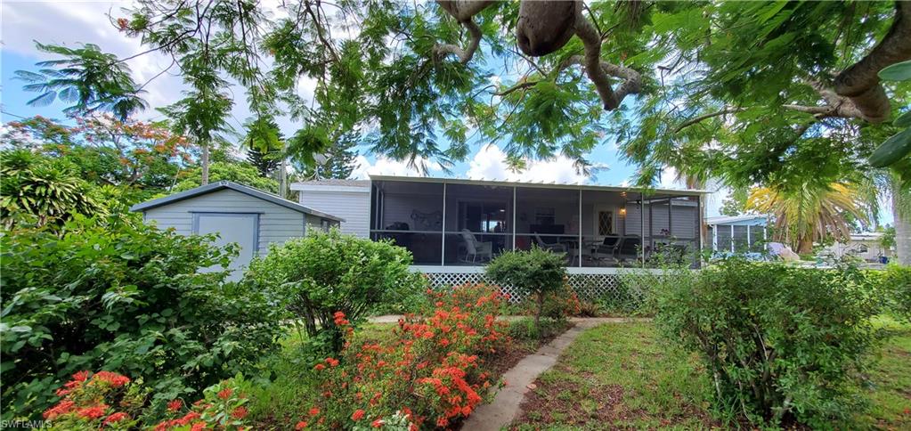 FLAMINGO BAY - Residential