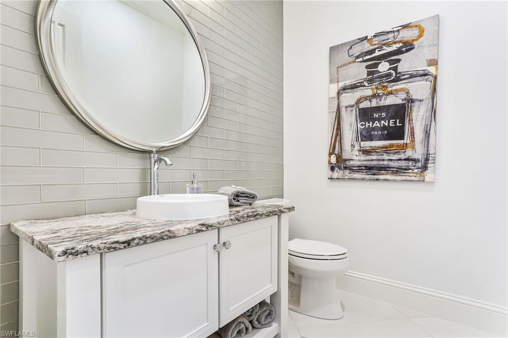 QUAIL WEST - Residential