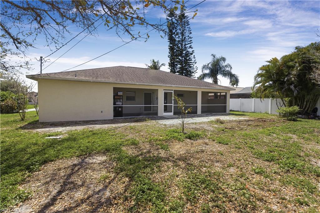 CAPE CORAL - Residential