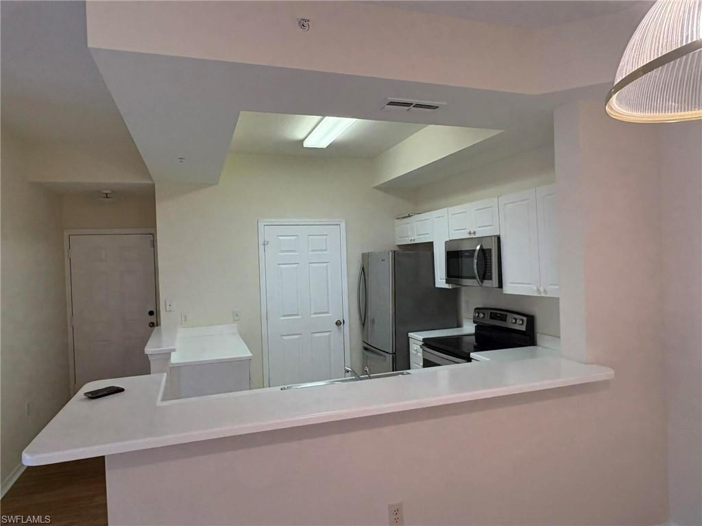 ENCLAVE - Residential Lease