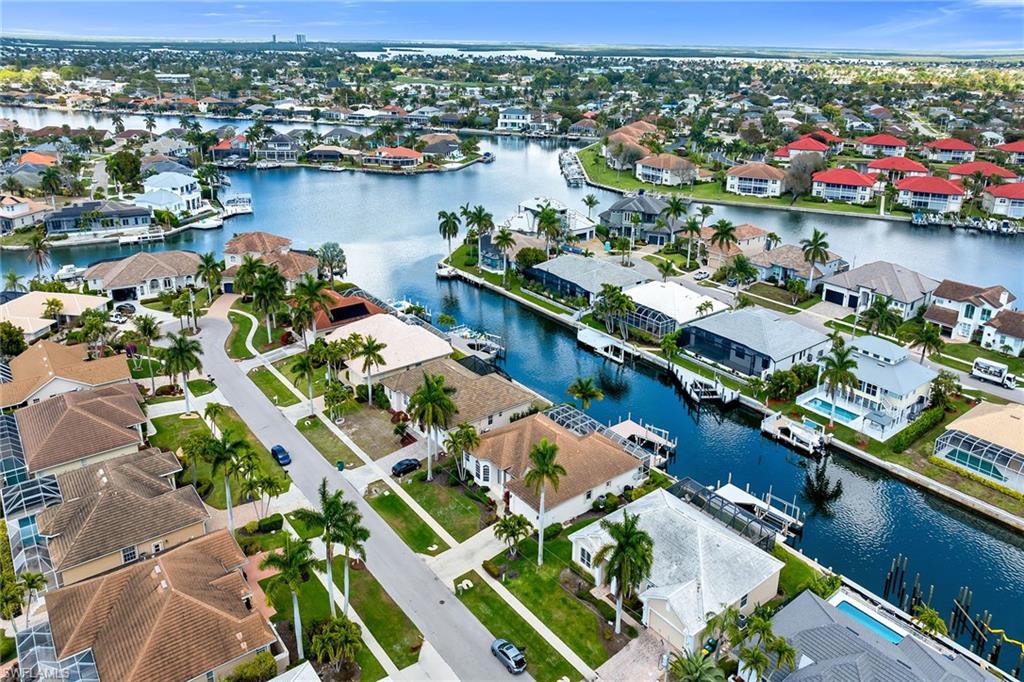 MARCO ISLAND - Residential