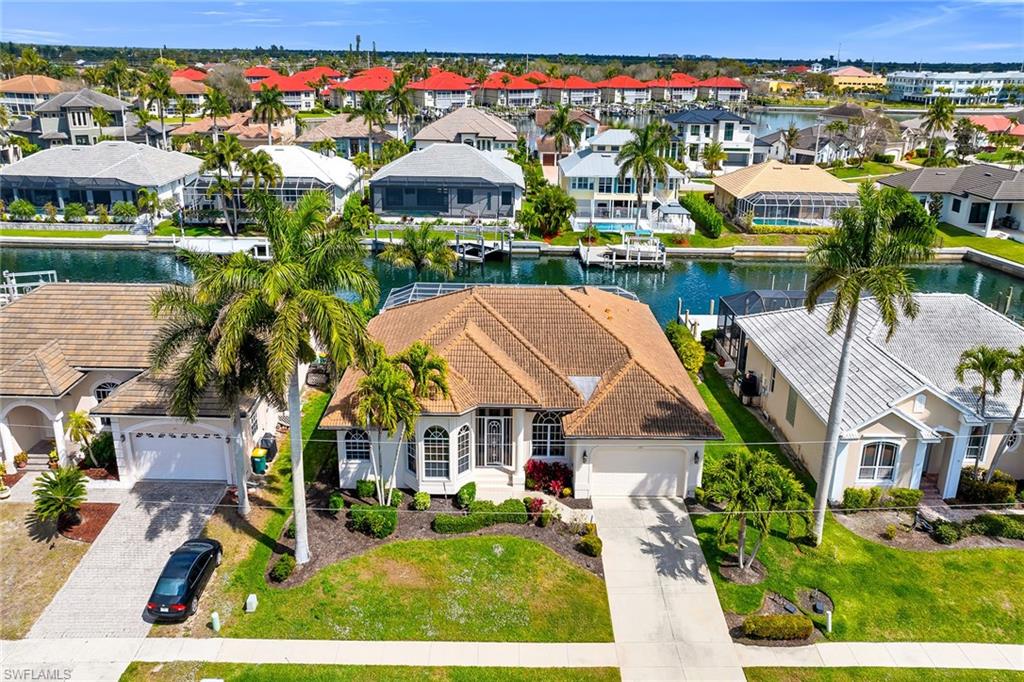 MARCO ISLAND - Residential
