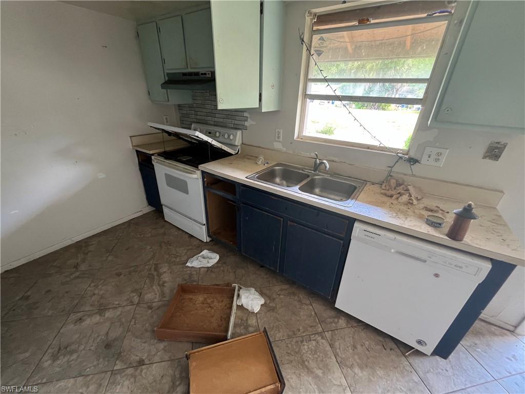 RIVERDALE SHORES VILLAS - Residential