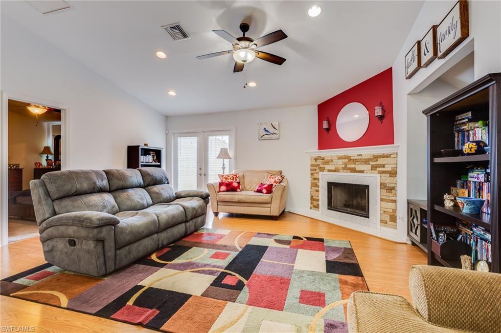 GOLDEN GATE ESTATES - Residential