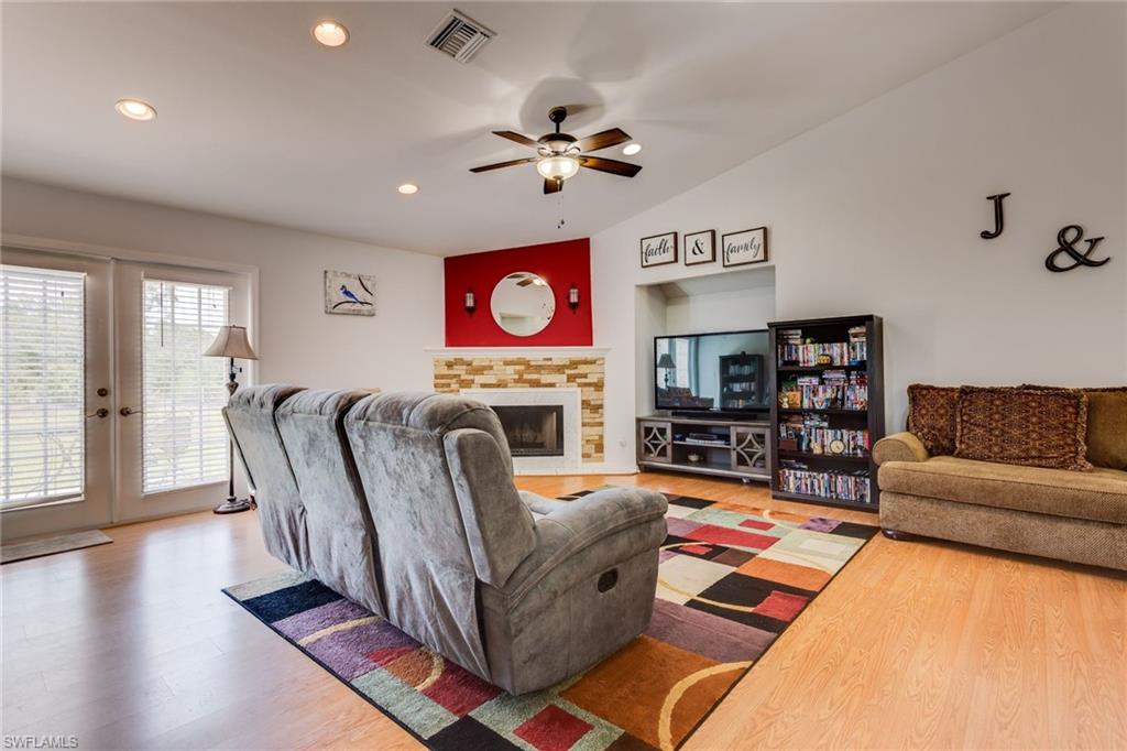 GOLDEN GATE ESTATES - Residential