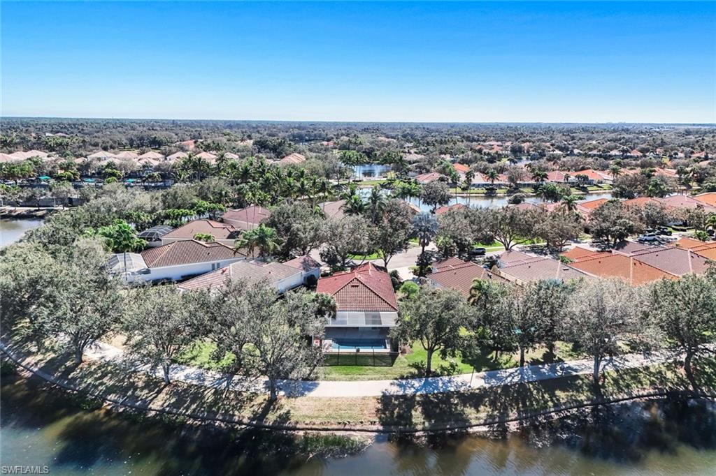 ISLAND WALK - Residential