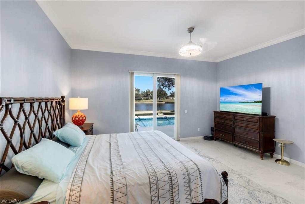 ISLAND WALK - Residential