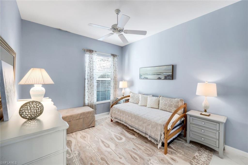 ISLAND WALK - Residential