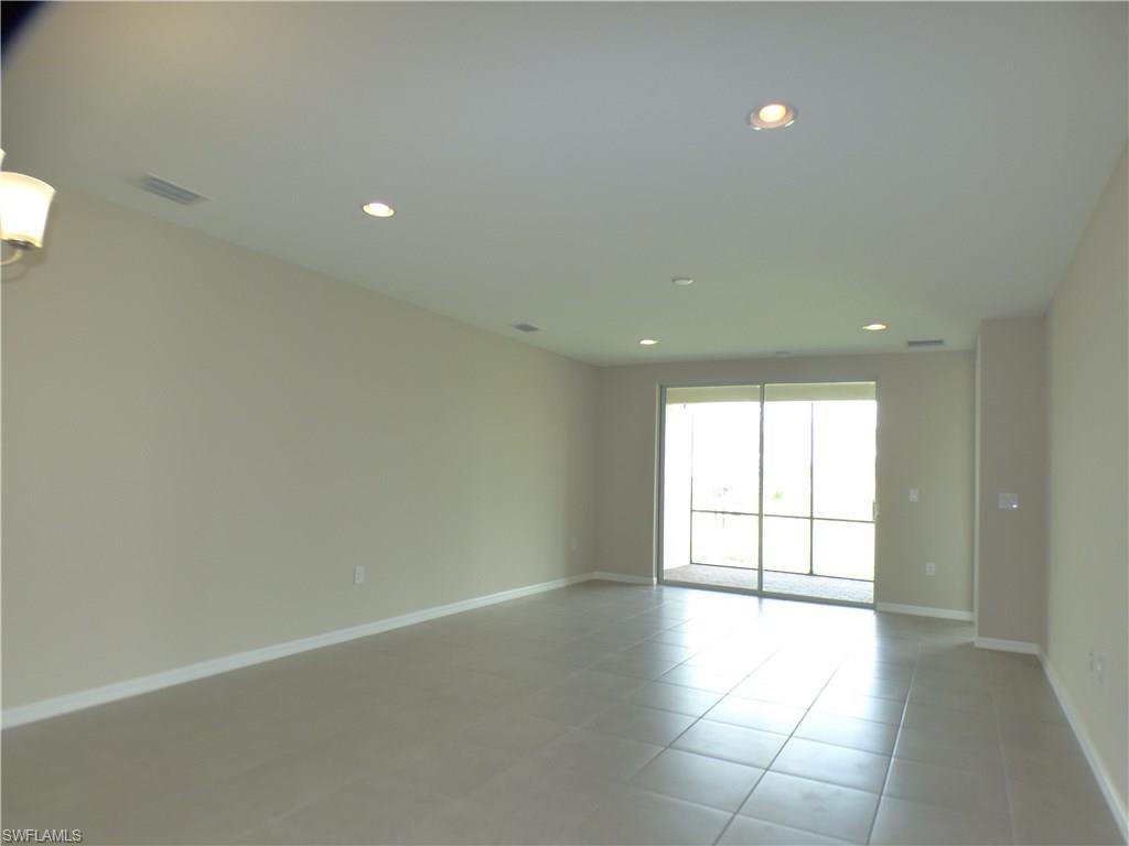 CORAL HARBOR - Residential