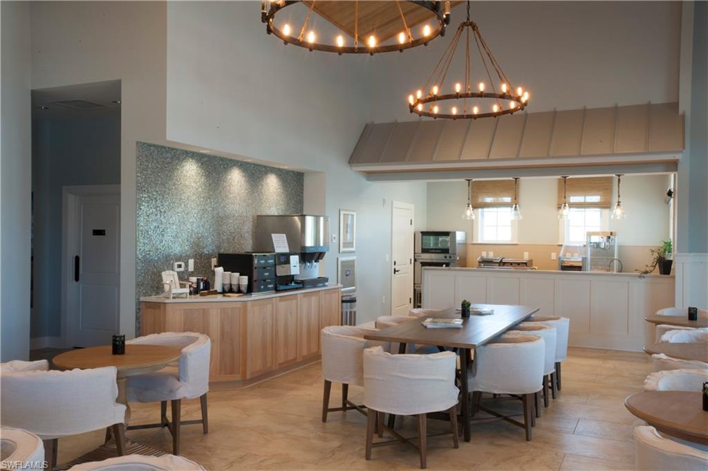 CORAL HARBOR - Residential