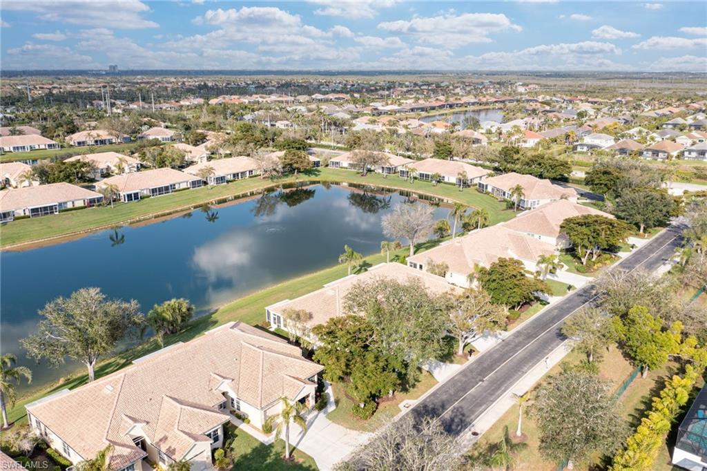 SOMMERSET VILLAS - Residential