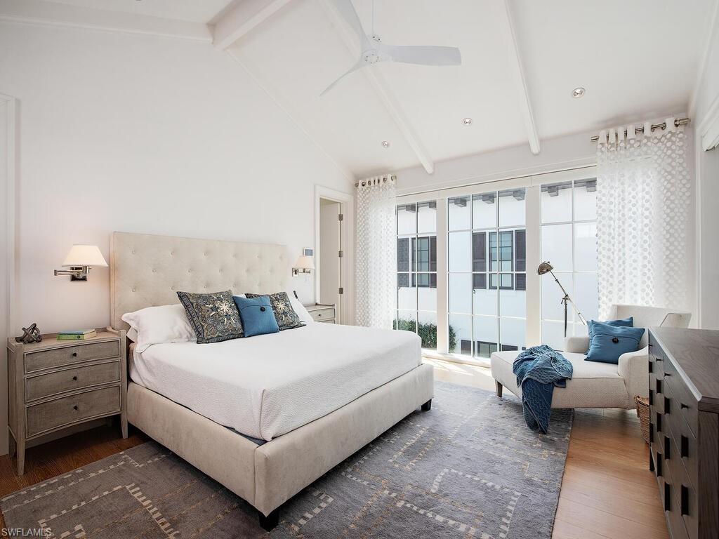 OLDE NAPLES - Residential