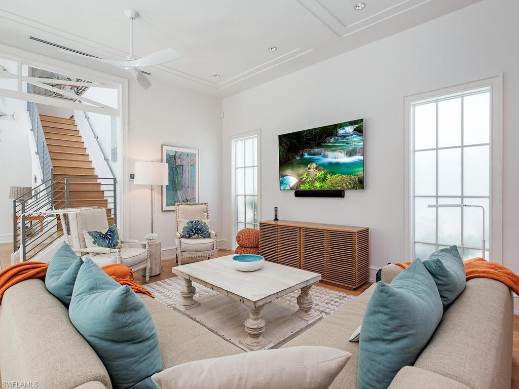 OLDE NAPLES - Residential