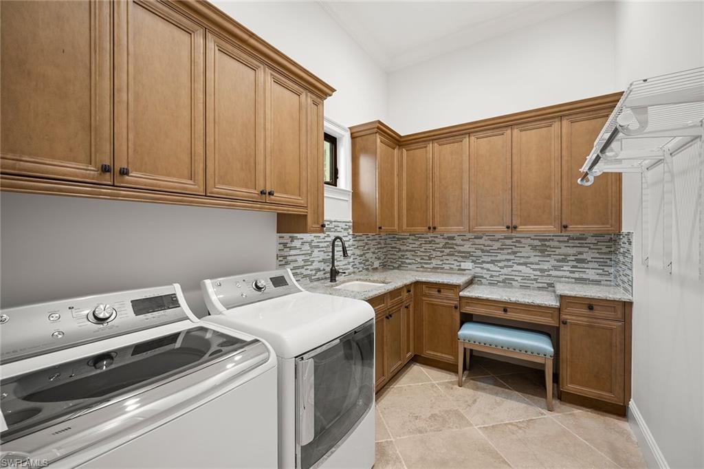 QUAIL WEST - Residential