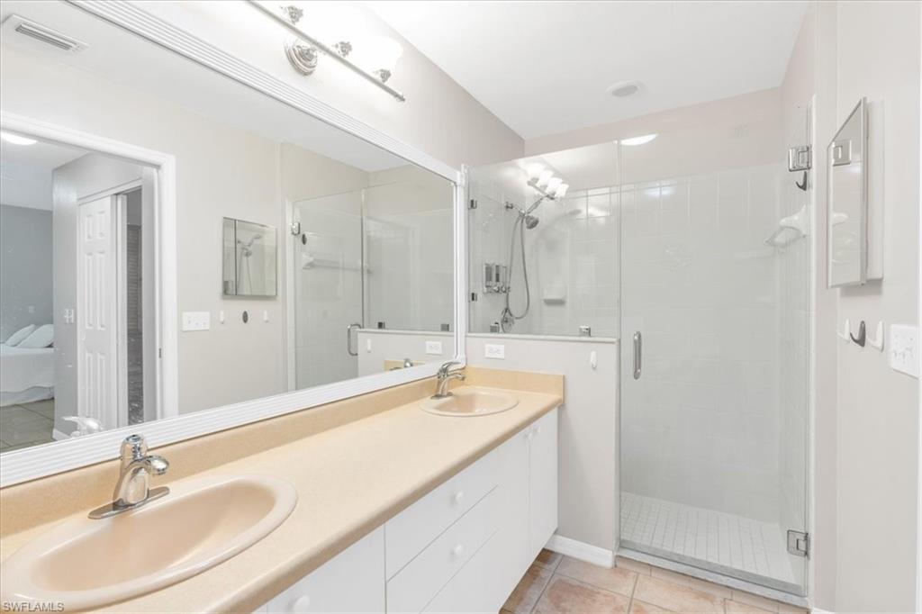 CORAL ISLE - Residential