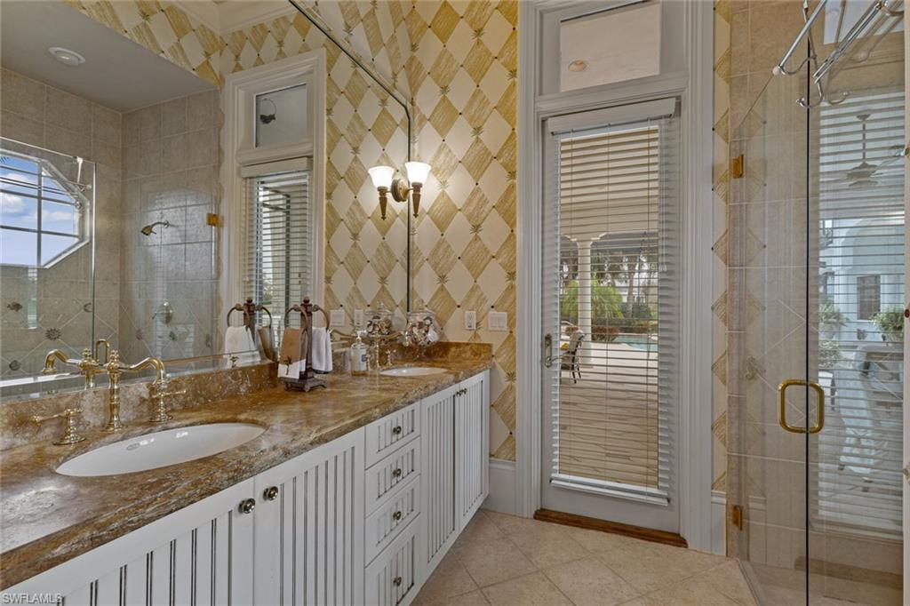 QUAIL WEST - Residential