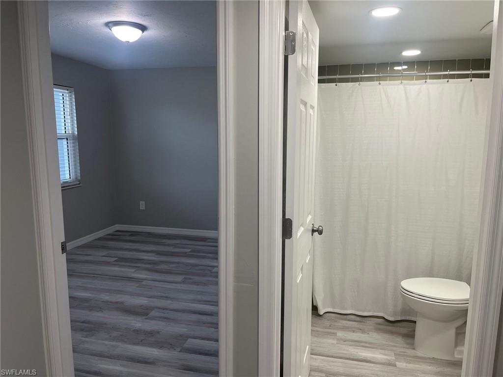 SEVEN LAKES - Residential