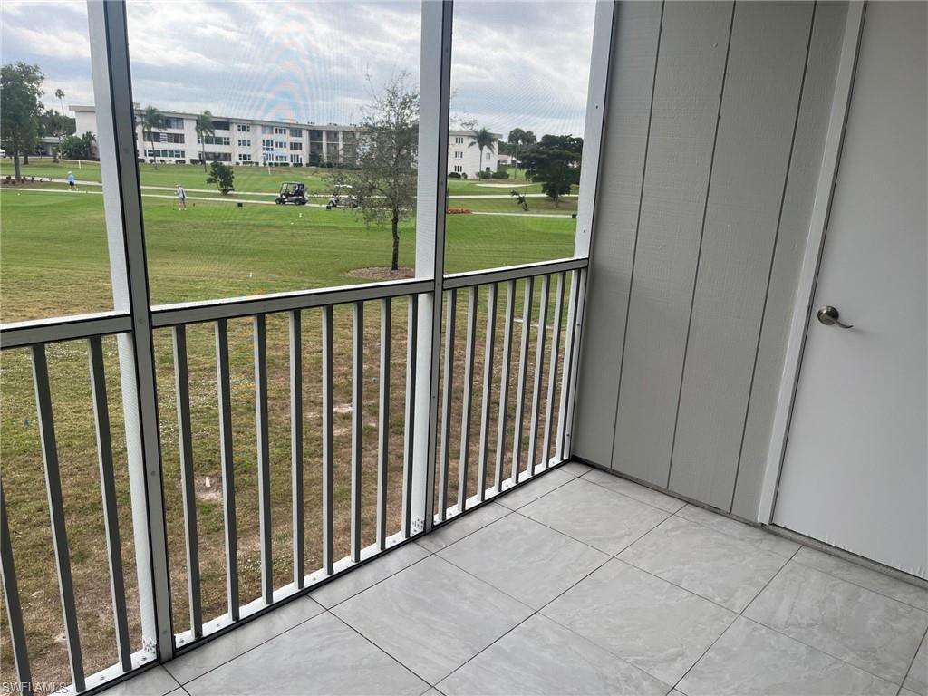 SEVEN LAKES - Residential