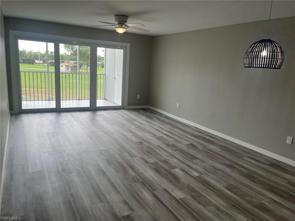 SEVEN LAKES - Residential