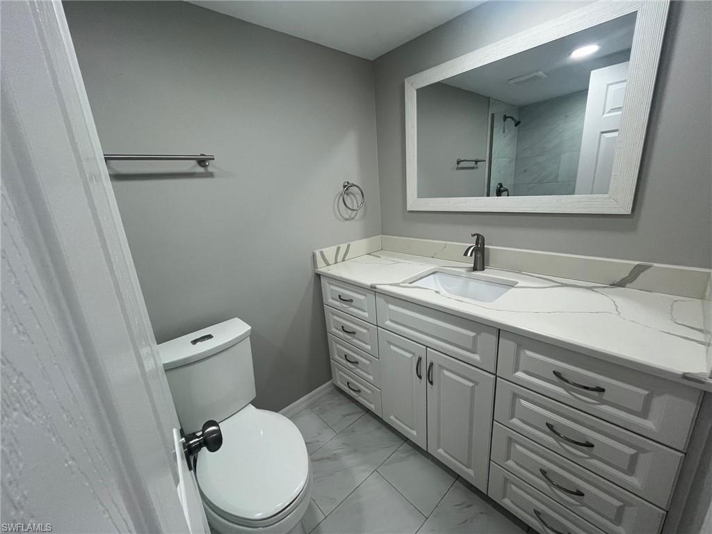 SEVEN LAKES - Residential