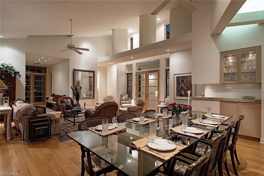 MOORINGS - Residential