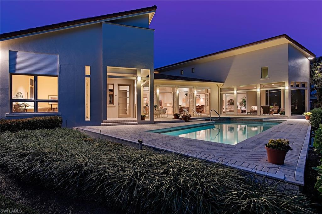 MOORINGS - Residential