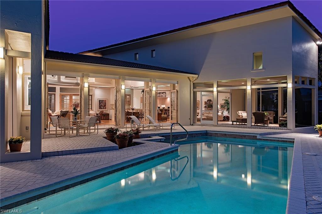 MOORINGS - Residential