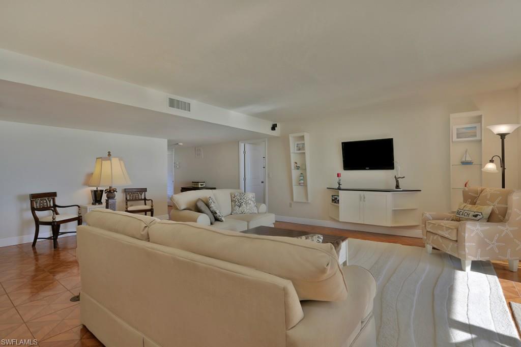 VANDERBILT GULFSIDE - Residential