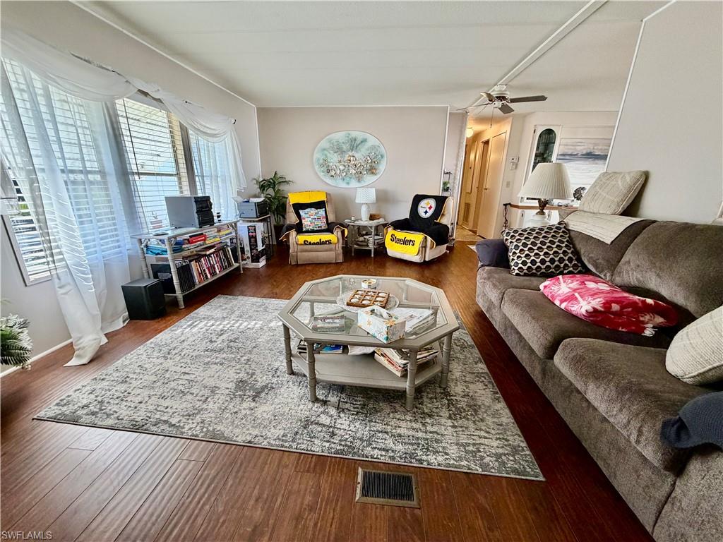 CARRIAGE VILLAGE - Residential