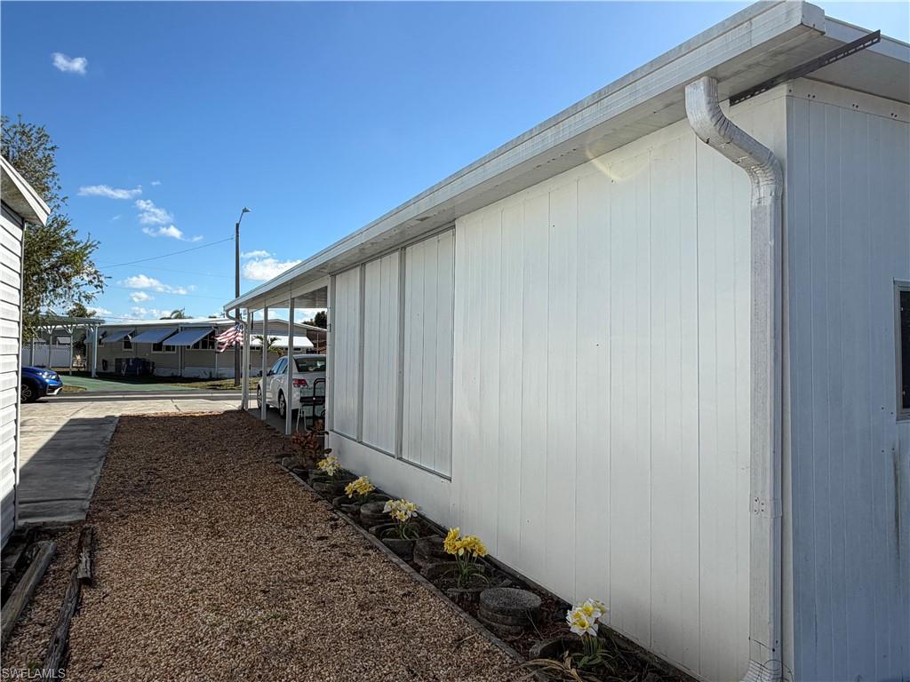 CARRIAGE VILLAGE - Residential