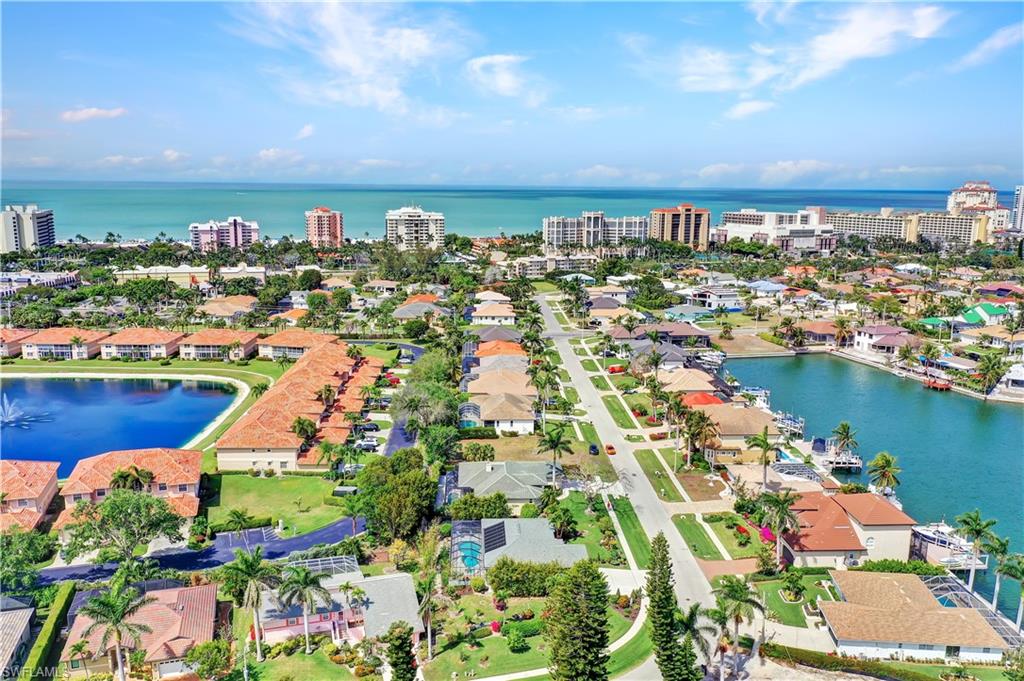 MARCO BEACH - Residential