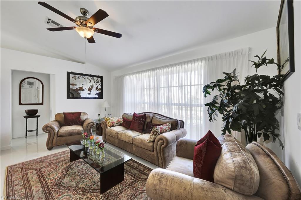 MARCO BEACH - Residential