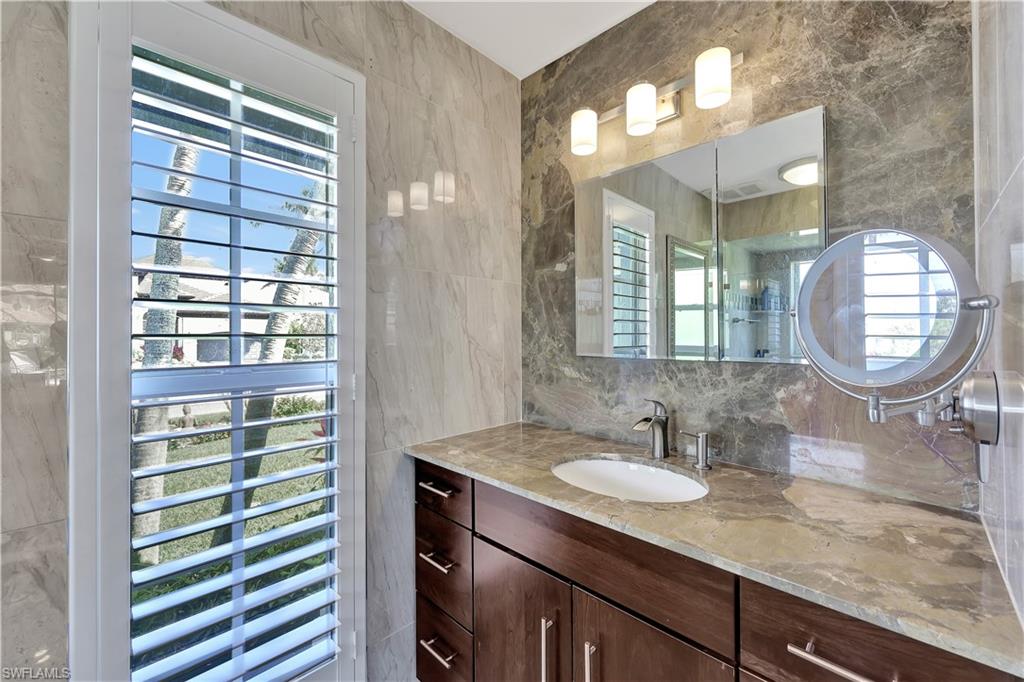 MARCO BEACH - Residential