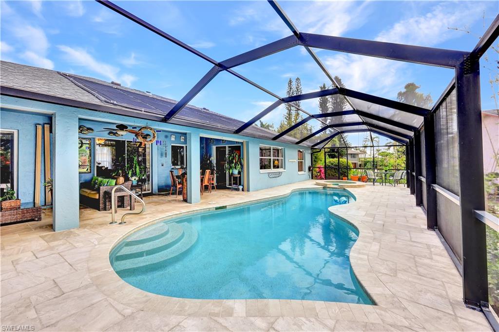 MARCO BEACH - Residential