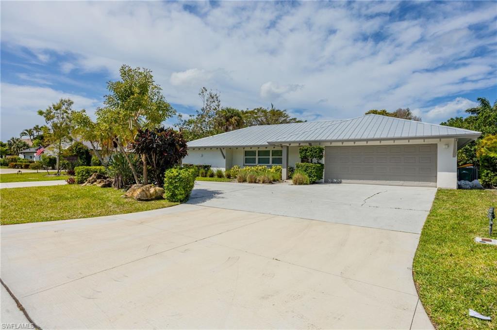 PALM RIVER ESTATES - Residential Lease