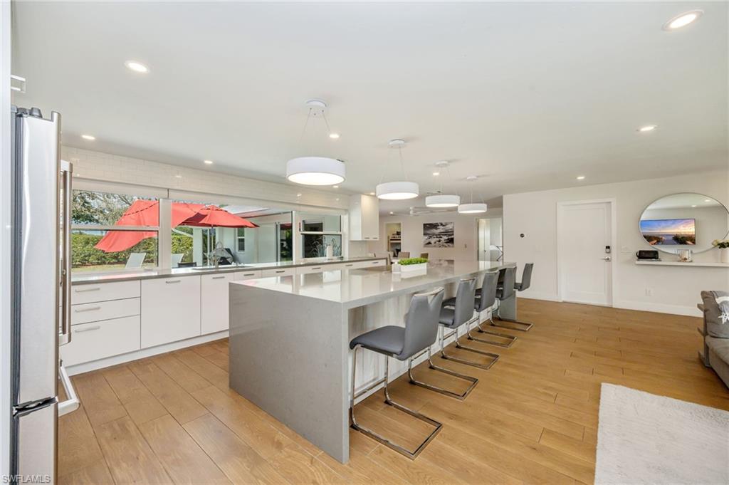 PALM RIVER ESTATES - Residential Lease