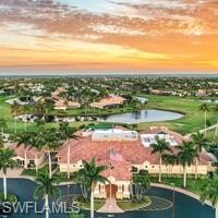 SUTTON WALK - Residential Lease