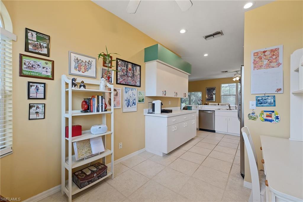 BAY CEDAR - Residential