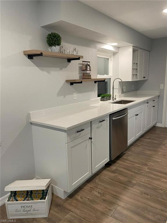 SAN CARLOS PARK - Residential