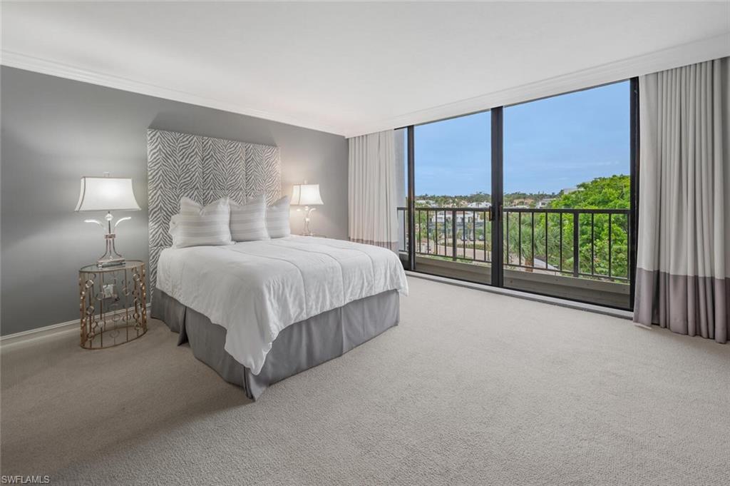 ADMIRALTY POINT - Residential