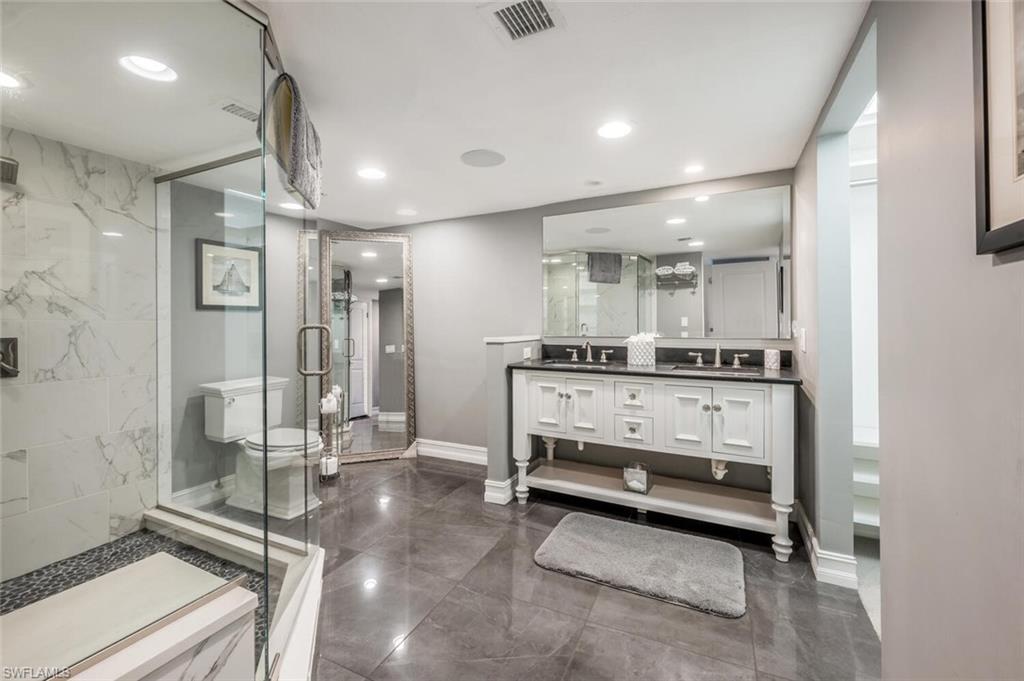 ADMIRALTY POINT - Residential