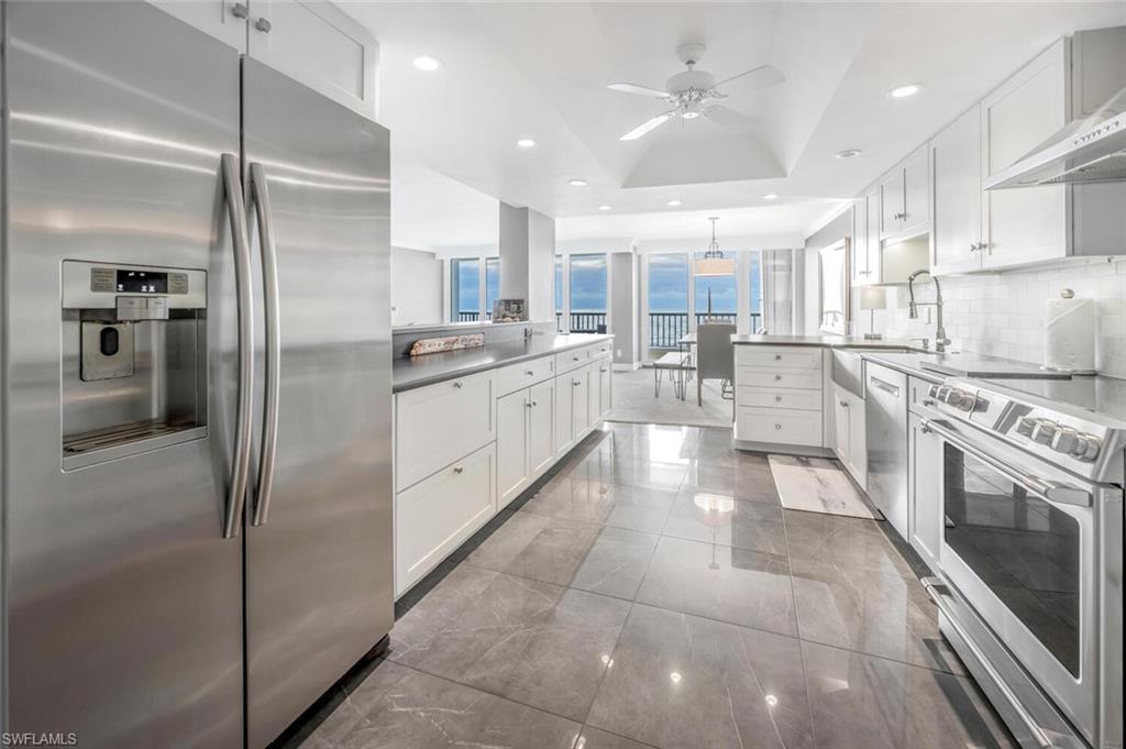 ADMIRALTY POINT - Residential