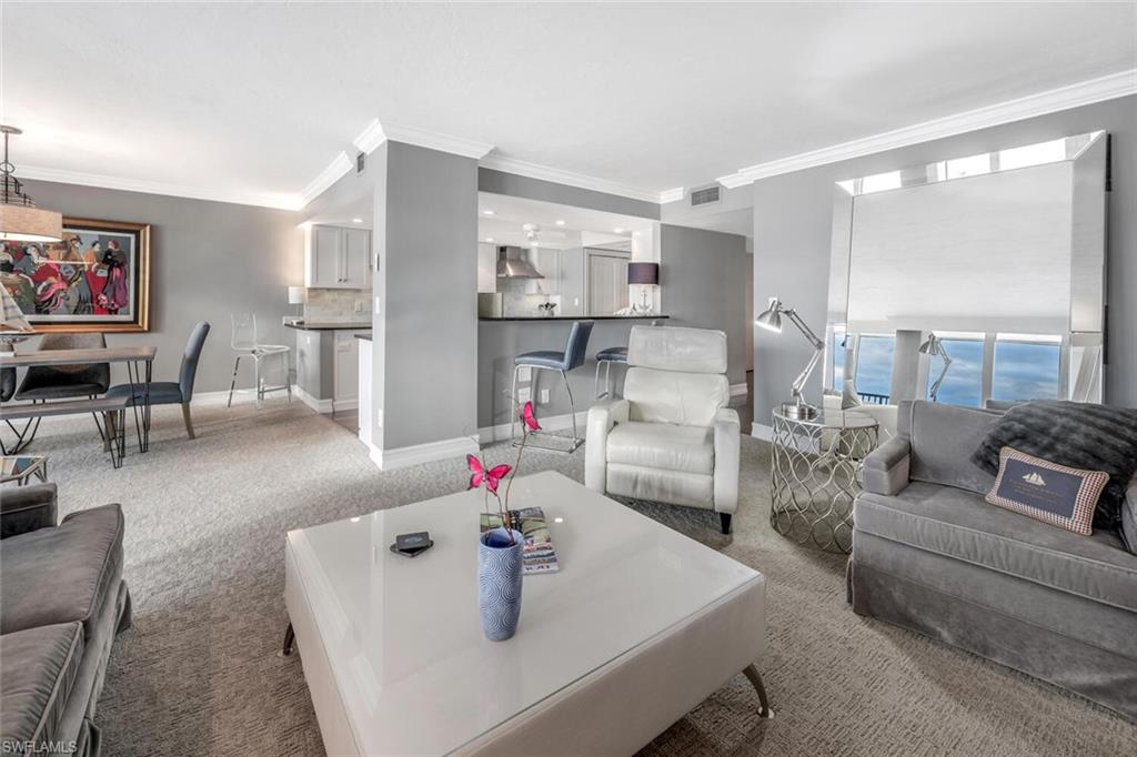 ADMIRALTY POINT - Residential