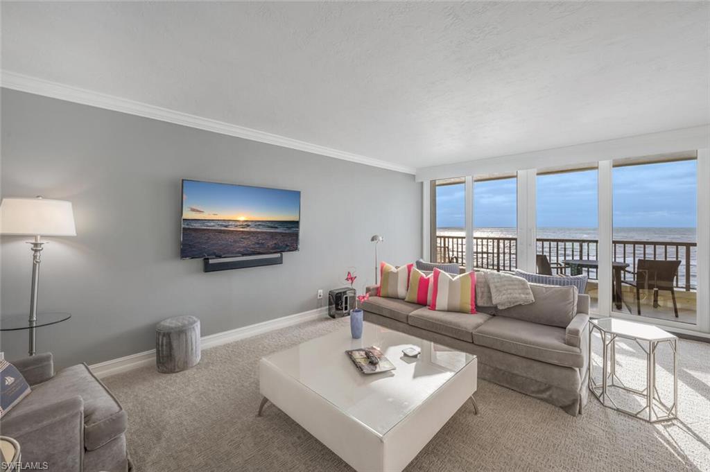 ADMIRALTY POINT - Residential